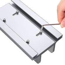 UNITEK OT172GY Vertical Adjustable Laptop Stand Holder Aluminum Alloy for MacBook Surface Chromebook - UGREEN PAKISTAN